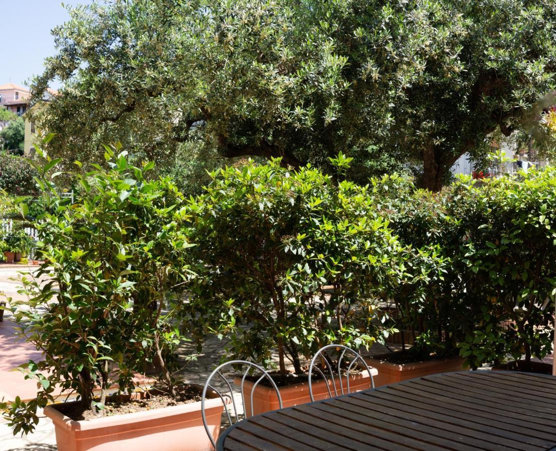 Locanda Le Tre Sorelle Casal Velino Eksteriør bilde